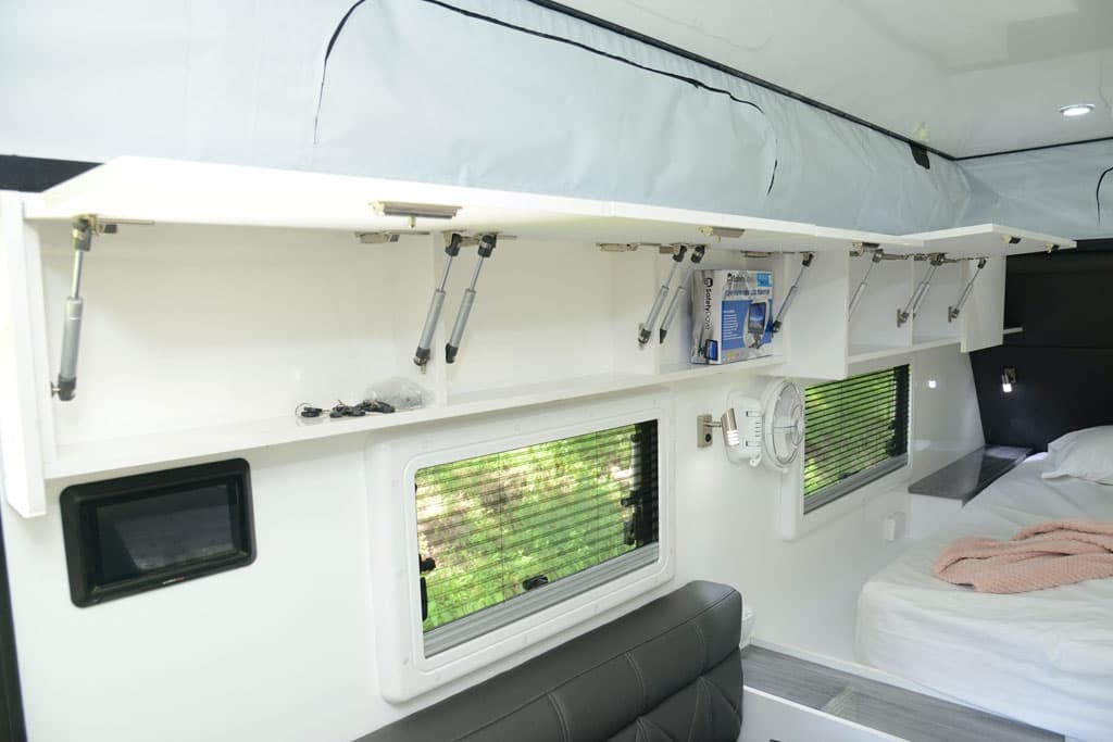 Tungsten Armorlite XTerrain Hybrid URBAN CARAVANS Caravans Range